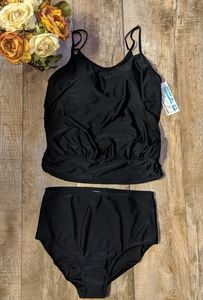 New  Women's Black Two Piece Swimsuit size 18W box. E